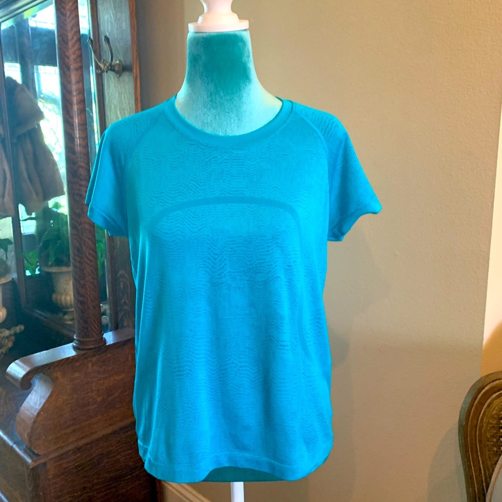 Lululemon Turquoise Swiftly Tech Short Sleeve Shirt 2.0 size 10